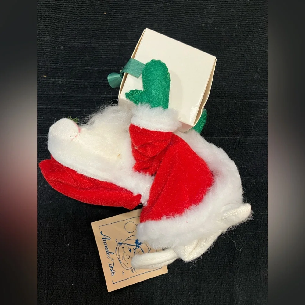 Vintage Annalee 1993 Santa Mouse w/ Gift –Hang Tag Attached